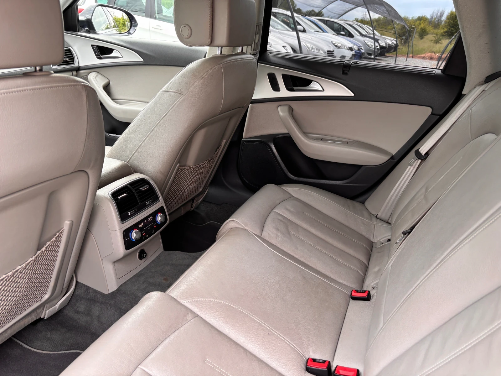 Audi A6 2.0 TDI Quattro, снимка 10 - Автомобили и джипове - 54458350