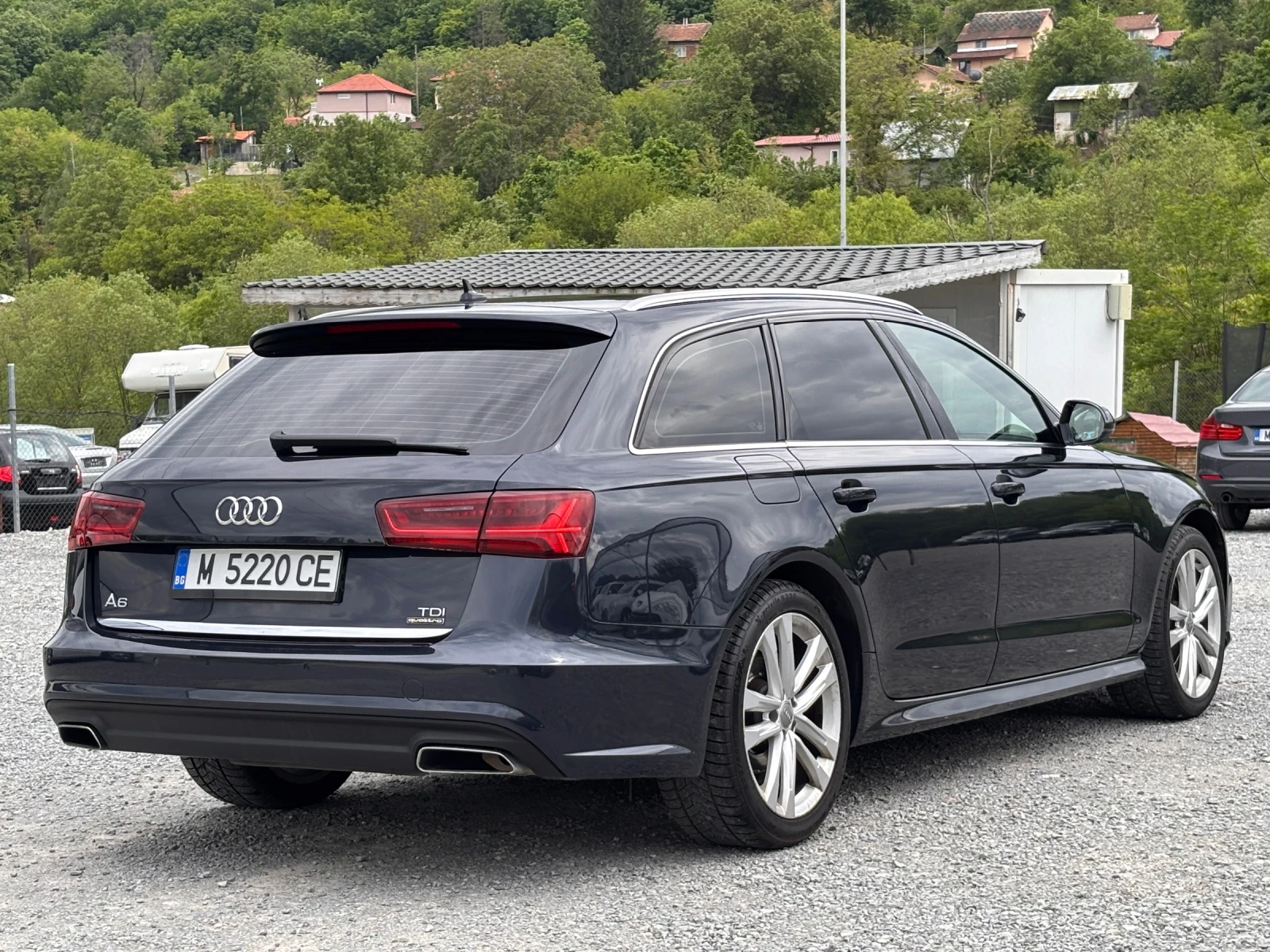 Audi A6 2.0 TDI Quattro, снимка 6 - Автомобили и джипове - 54458350