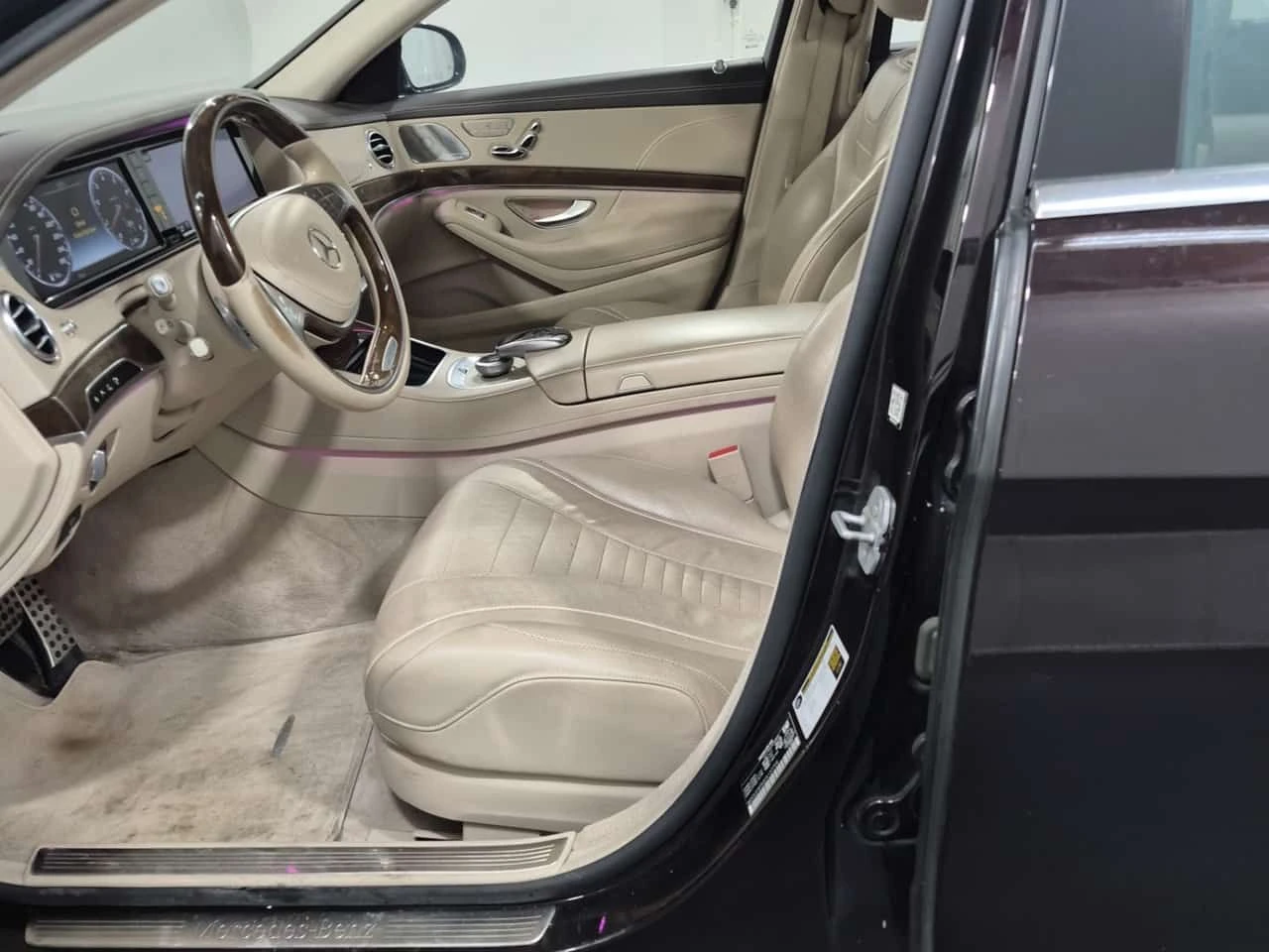 Mercedes-Benz S 550 * CARFAX * АВТОКРЕДИТ БЕЗ ПЪРВОНАЧАЛНА ВНОСКА * , снимка 9 - Автомобили и джипове - 54603004