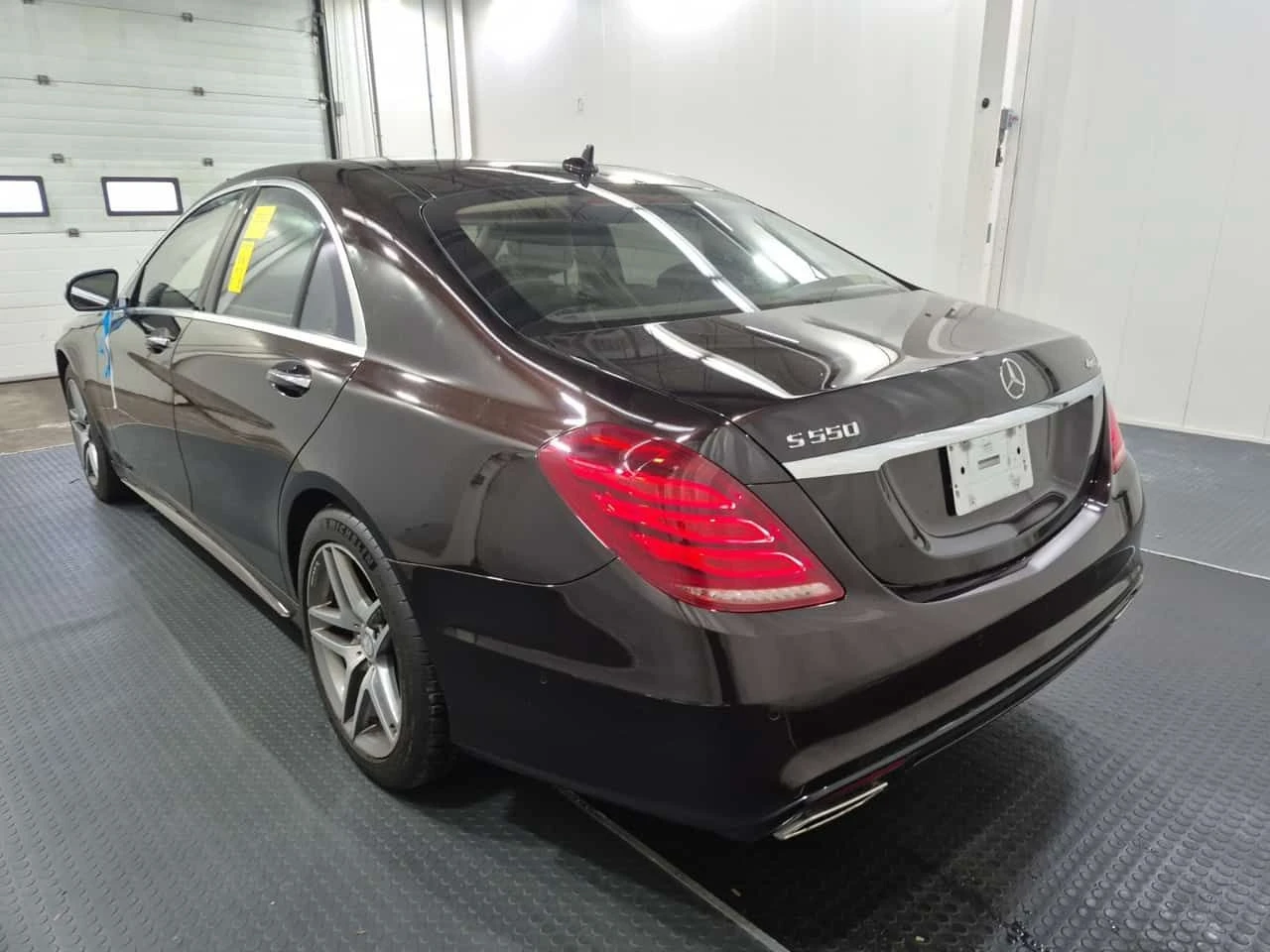 Mercedes-Benz S 550 * CARFAX * АВТОКРЕДИТ БЕЗ ПЪРВОНАЧАЛНА ВНОСКА * , снимка 4 - Автомобили и джипове - 54603004