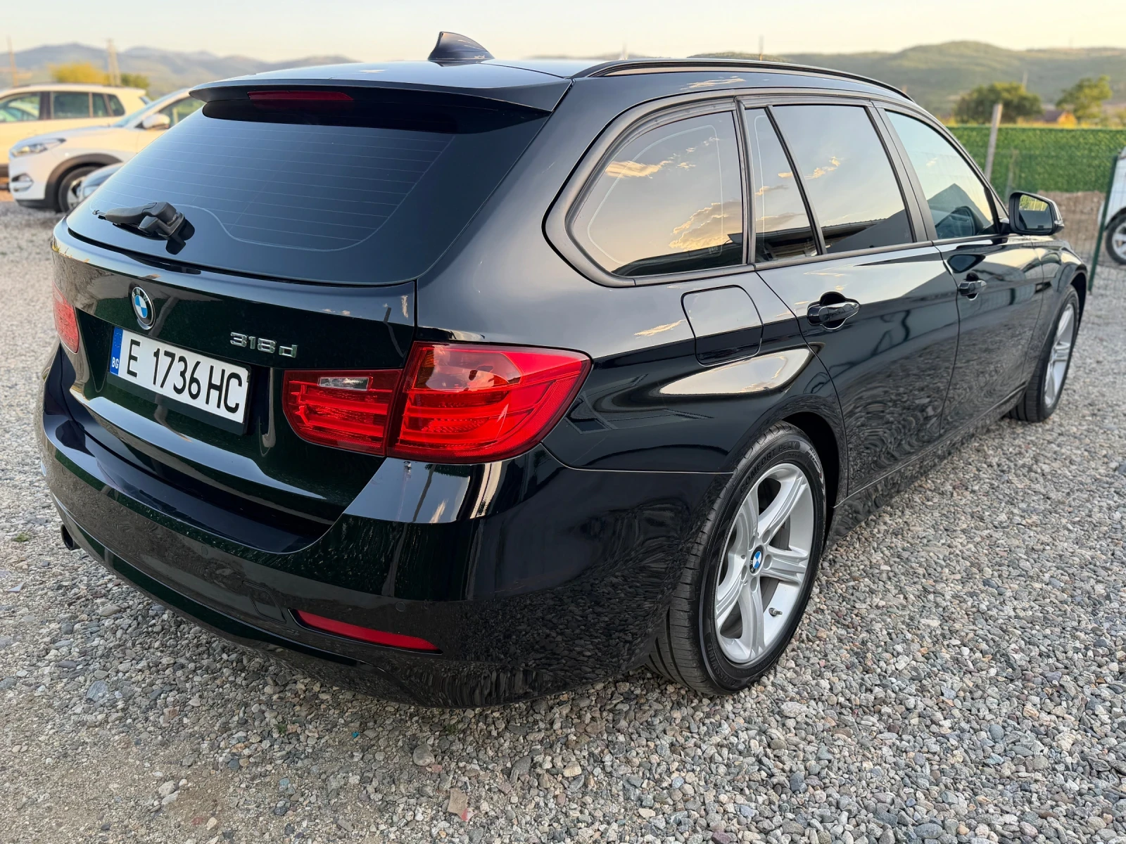 BMW 318 Сменени вериги!!!, снимка 4 - Автомобили и джипове - 55093236