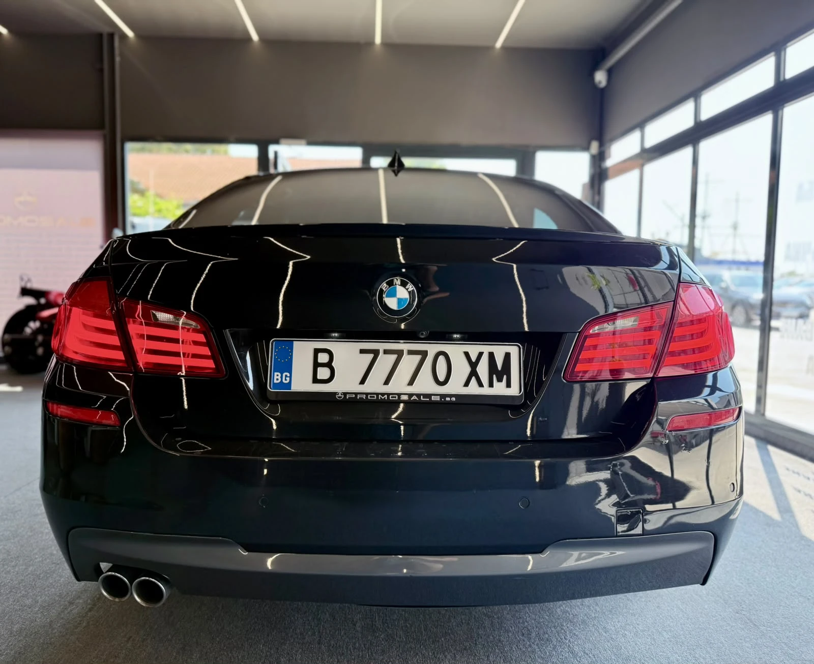 BMW 530 M Paket* H&U* Подгрев* ЛИЗИНГ, снимка 5 - Автомобили и джипове - 55575550