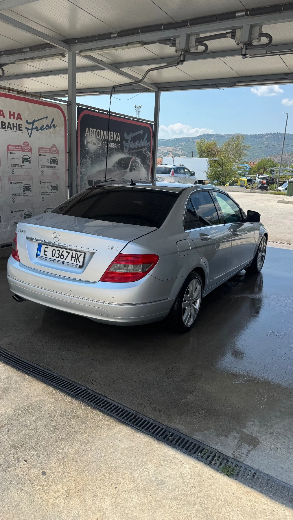 Mercedes-Benz C 220, снимка 2 - Автомобили и джипове - 55630323