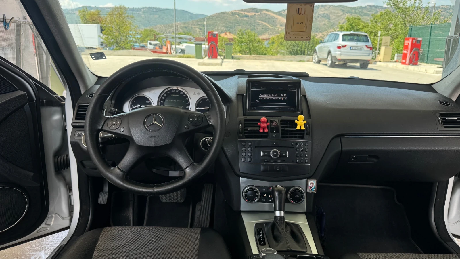 Mercedes-Benz C 220, снимка 6 - Автомобили и джипове - 55630323