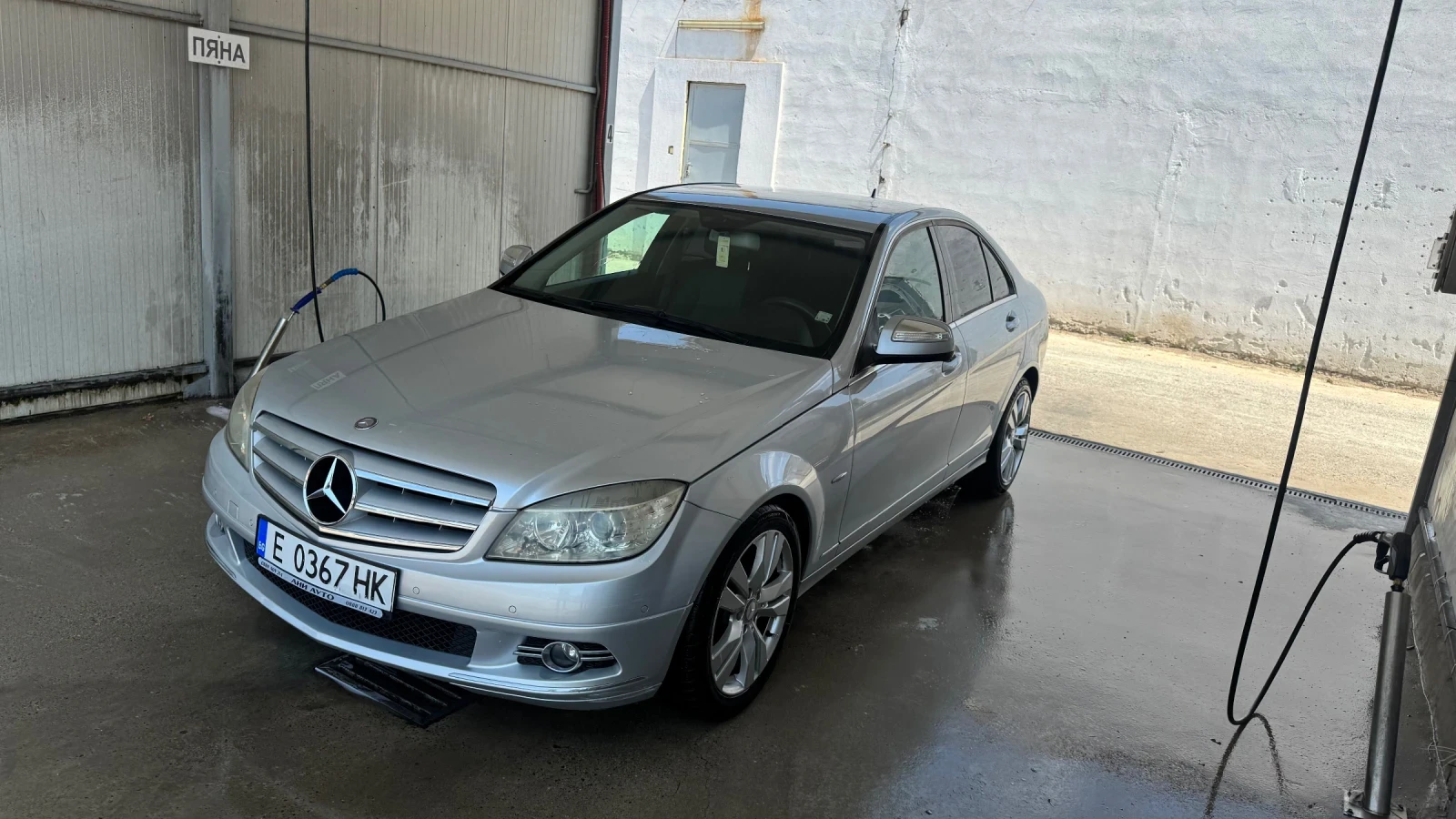 Mercedes-Benz C 220, снимка 3 - Автомобили и джипове - 55630323