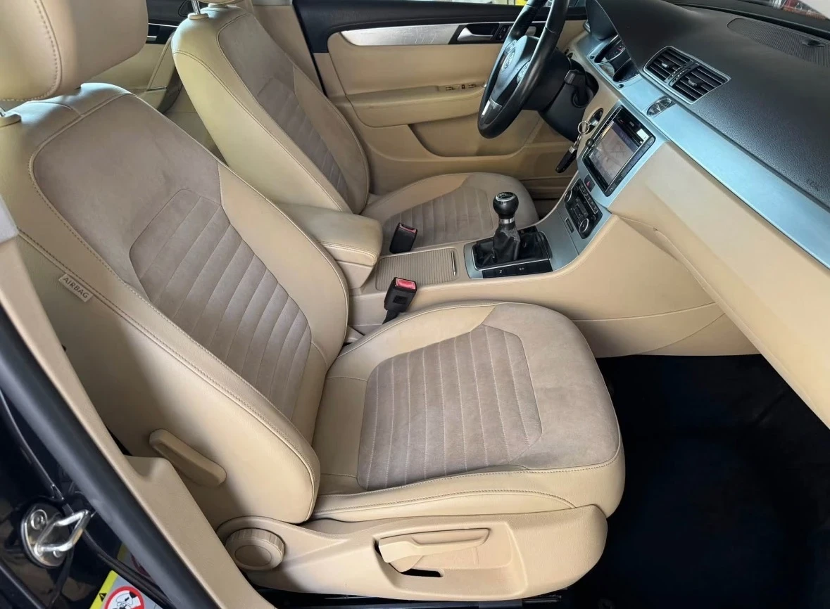 VW Passat 2, 0TDi* HIGH LINE* РЕАЛНИ КМ* EURO 5, снимка 14 - Автомобили и джипове - 55664394