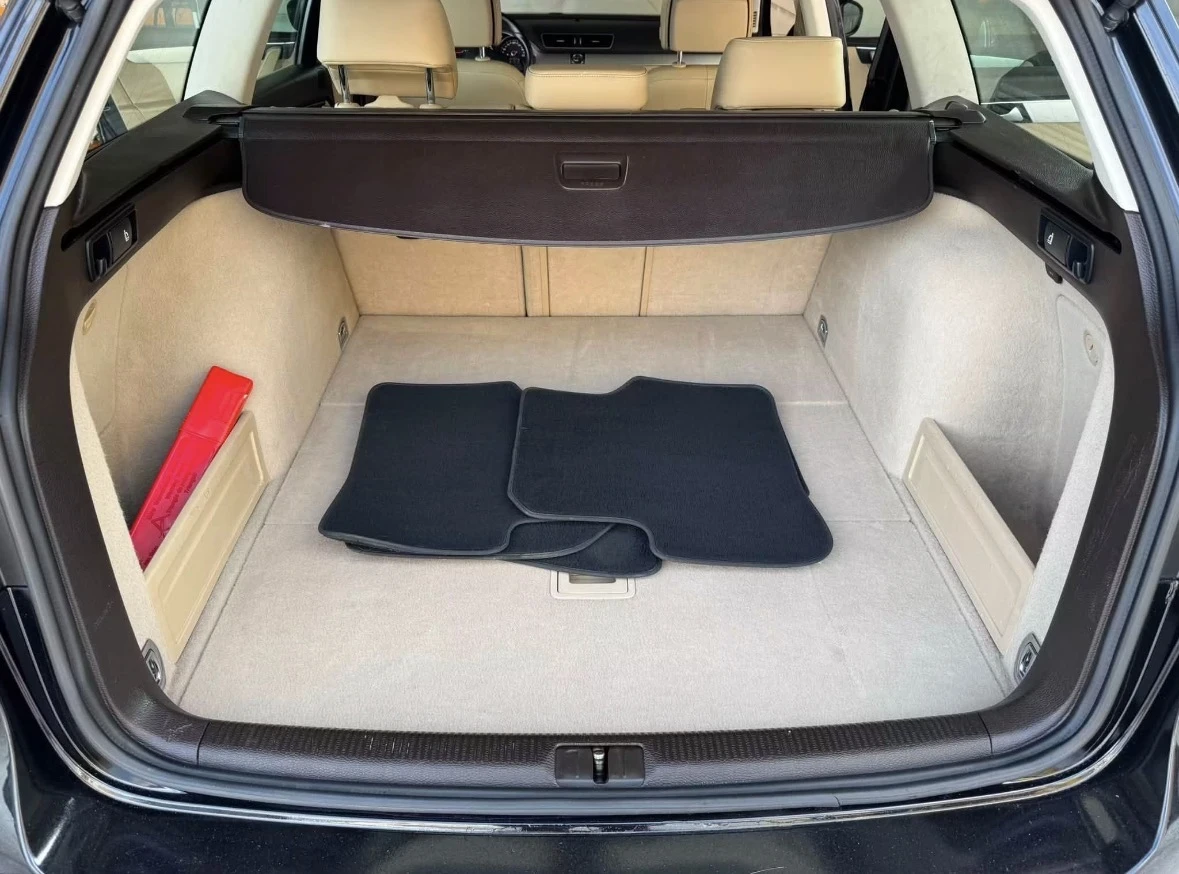 VW Passat 2, 0TDi* HIGH LINE* РЕАЛНИ КМ* EURO 5, снимка 17 - Автомобили и джипове - 55664394