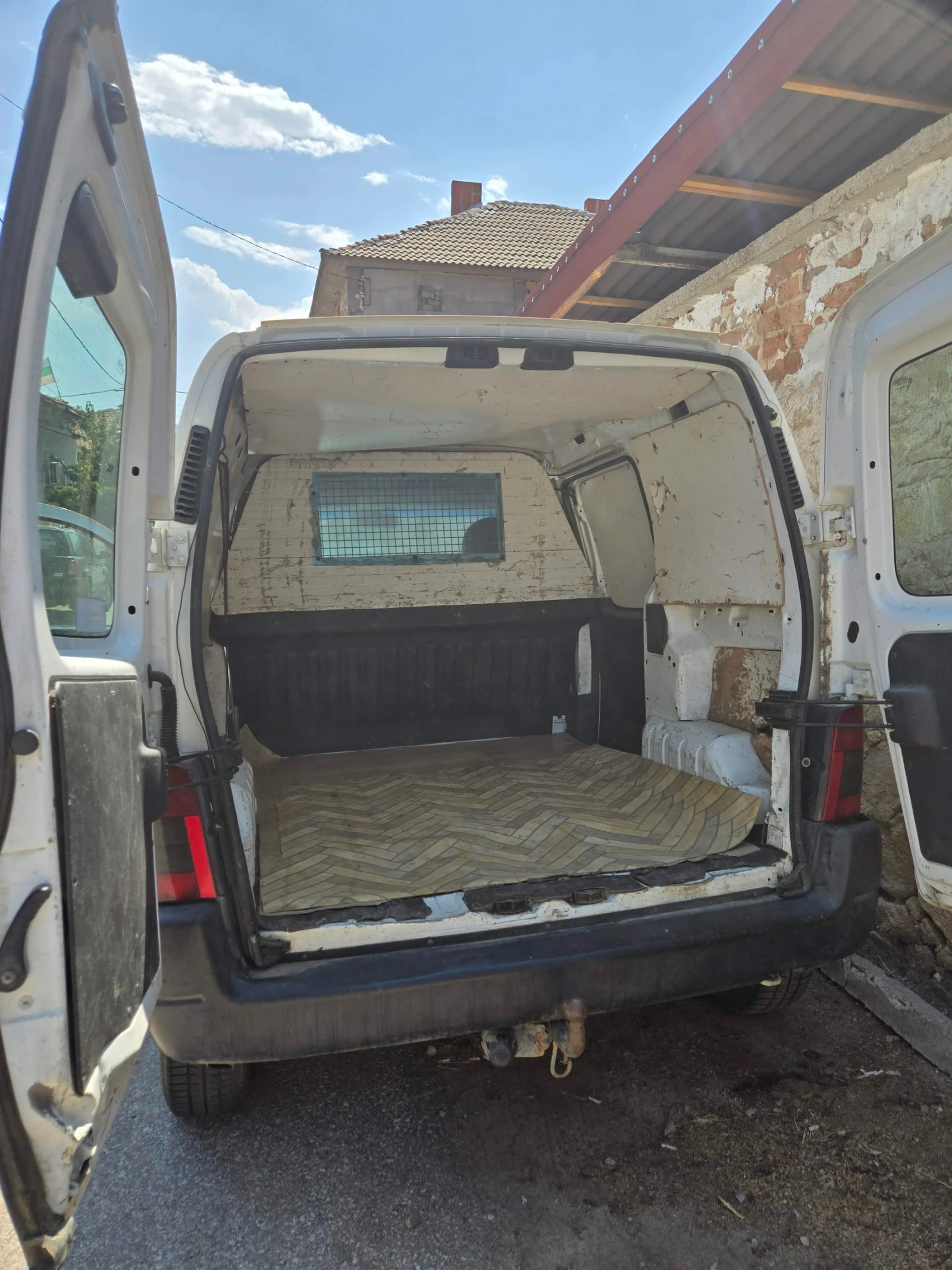 Peugeot Partner, снимка 7 - Автомобили и джипове - 56315732