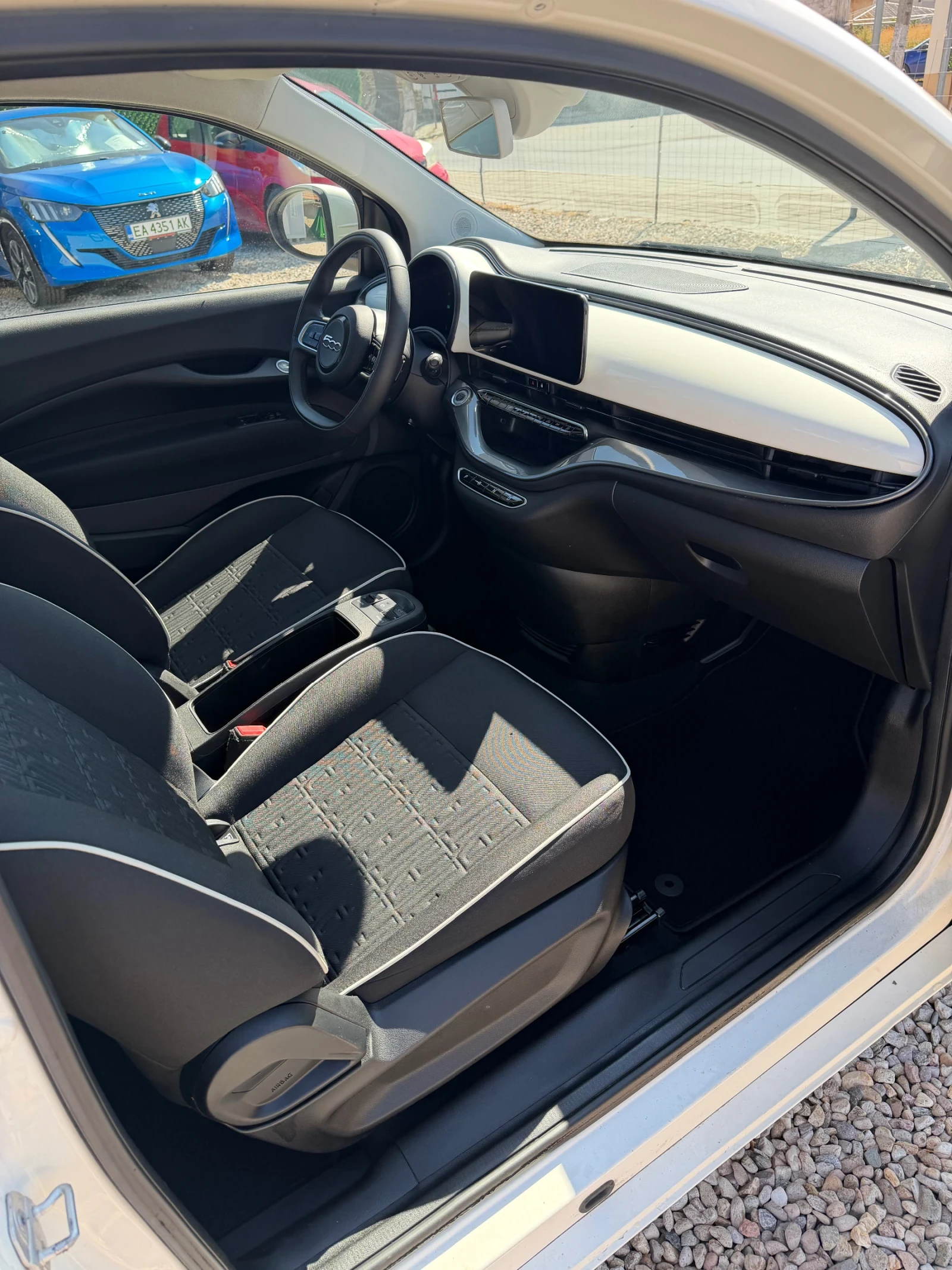 Fiat 500e 42KWh / Carplay / �������� �� 2031 | Mobile.bg � ����������� 8
