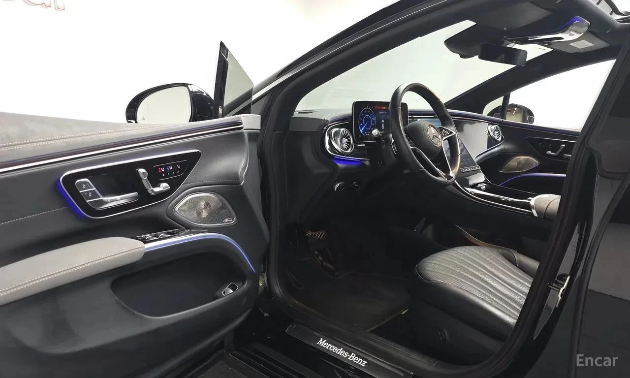 Mercedes-Benz EQS, снимка 9 - Автомобили и джипове - 56689256