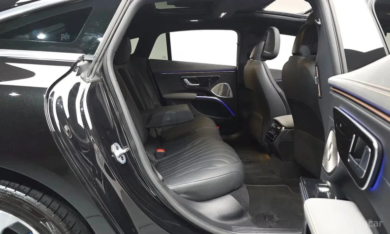 Mercedes-Benz EQS, снимка 10 - Автомобили и джипове - 56689256