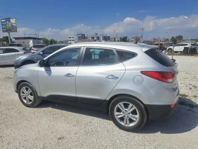 Hyundai IX35 2.0 AUTOMATIC  4X4, снимка 2