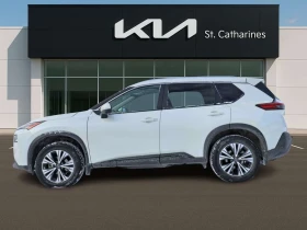 Nissan Rogue * SV AWD | Panoramic Roof | Push Start | Htd Seat , снимка 3 - Автомобили и джипове - 53681857