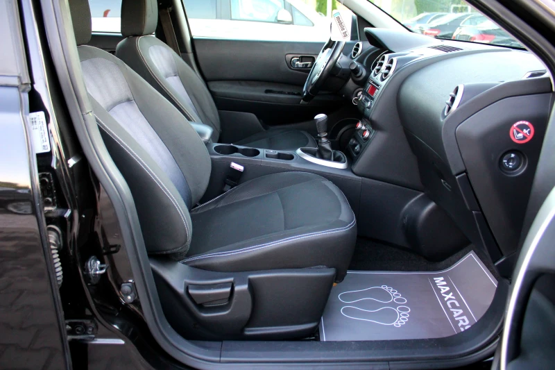 Nissan Qashqai СОБСТВЕН ЛИЗИНГ, снимка 14 - Автомобили и джипове - 36106611