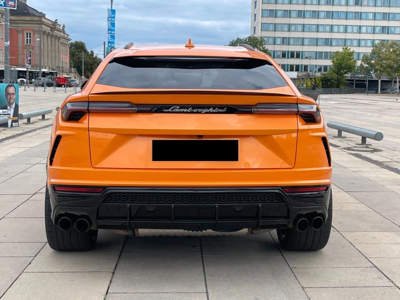 Lamborghini Urus / PEARL CAPSULE/CERAMIC/CARBON/STYLE/B&O/PANO/23/ , снимка 5 - Автомобили и джипове - 49177964