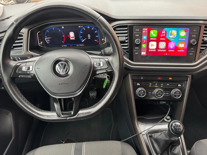 VW T-Roc, снимка 11 - Автомобили и джипове - 53057256
