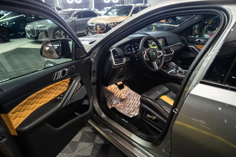 BMW X6 M COMPETITION CARBON ПАНО 3XTV H&K ЛИЗИНГ 100%, снимка 11 - Автомобили и джипове - 53433827