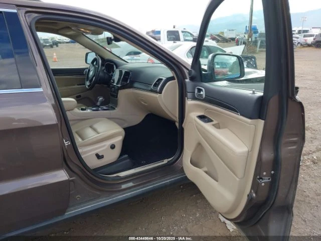 Jeep Grand cherokee Limited 4x4, снимка 10 - Автомобили и джипове - 53822339