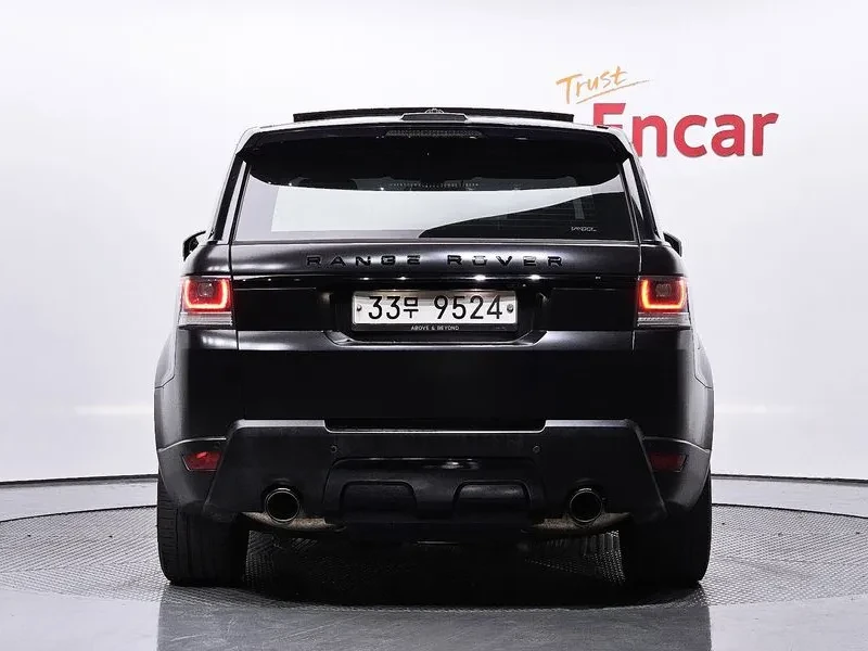 Land Rover Range Rover Sport 3.0, снимка 4 - Автомобили и джипове - 54500076