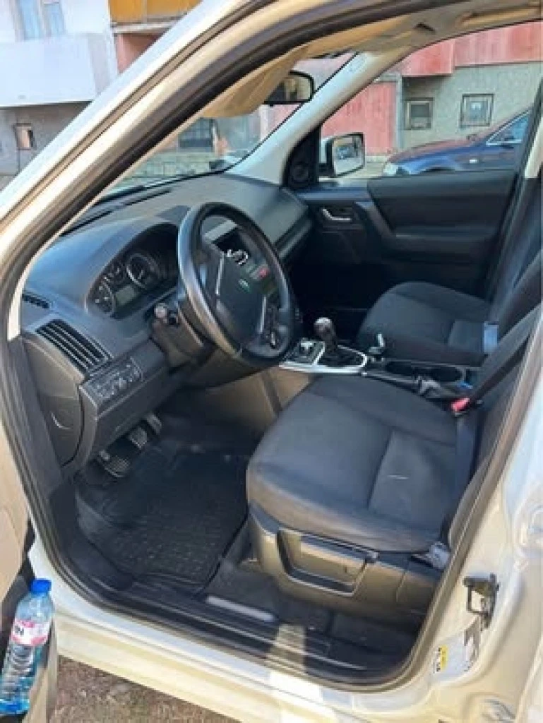 Land Rover Freelander, снимка 6 - Автомобили и джипове - 54805715