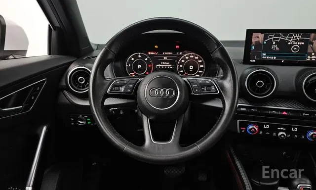 Audi Q2 35 TDI Premium* Люк* Камера, снимка 12 - Автомобили и джипове - 56680320