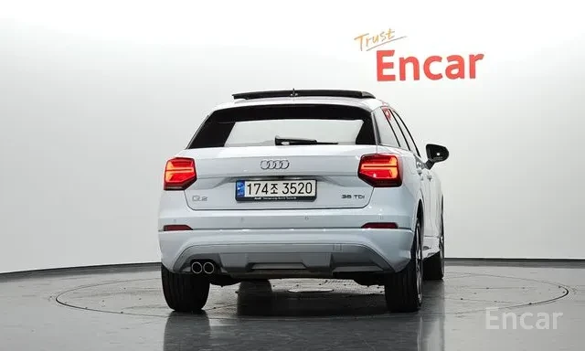 Audi Q2 35 TDI Premium* Люк* Камера, снимка 4 - Автомобили и джипове - 56680320