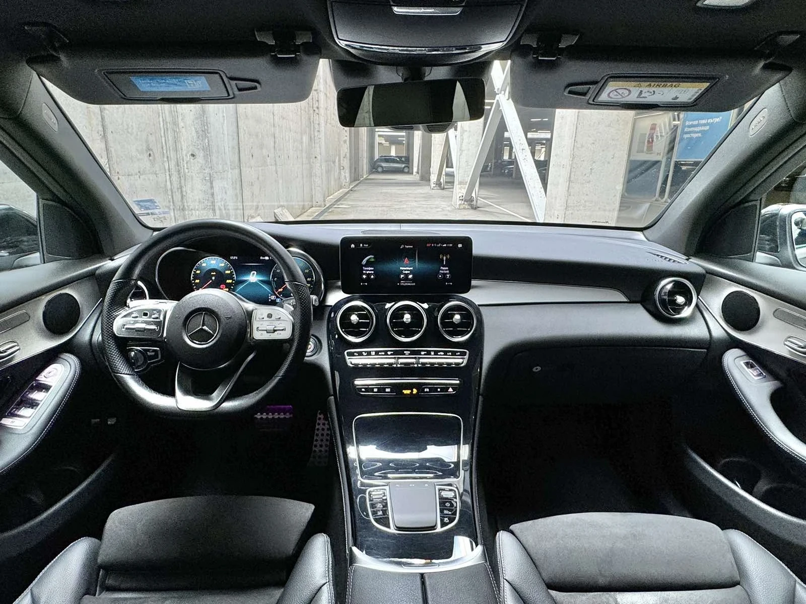 Mercedes-Benz GLC 300  - изображение 8