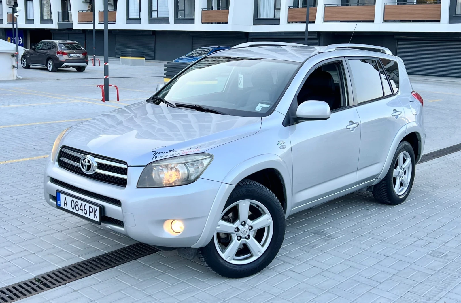 Toyota Rav4 2.0D 4х4 2008г - изображение 4