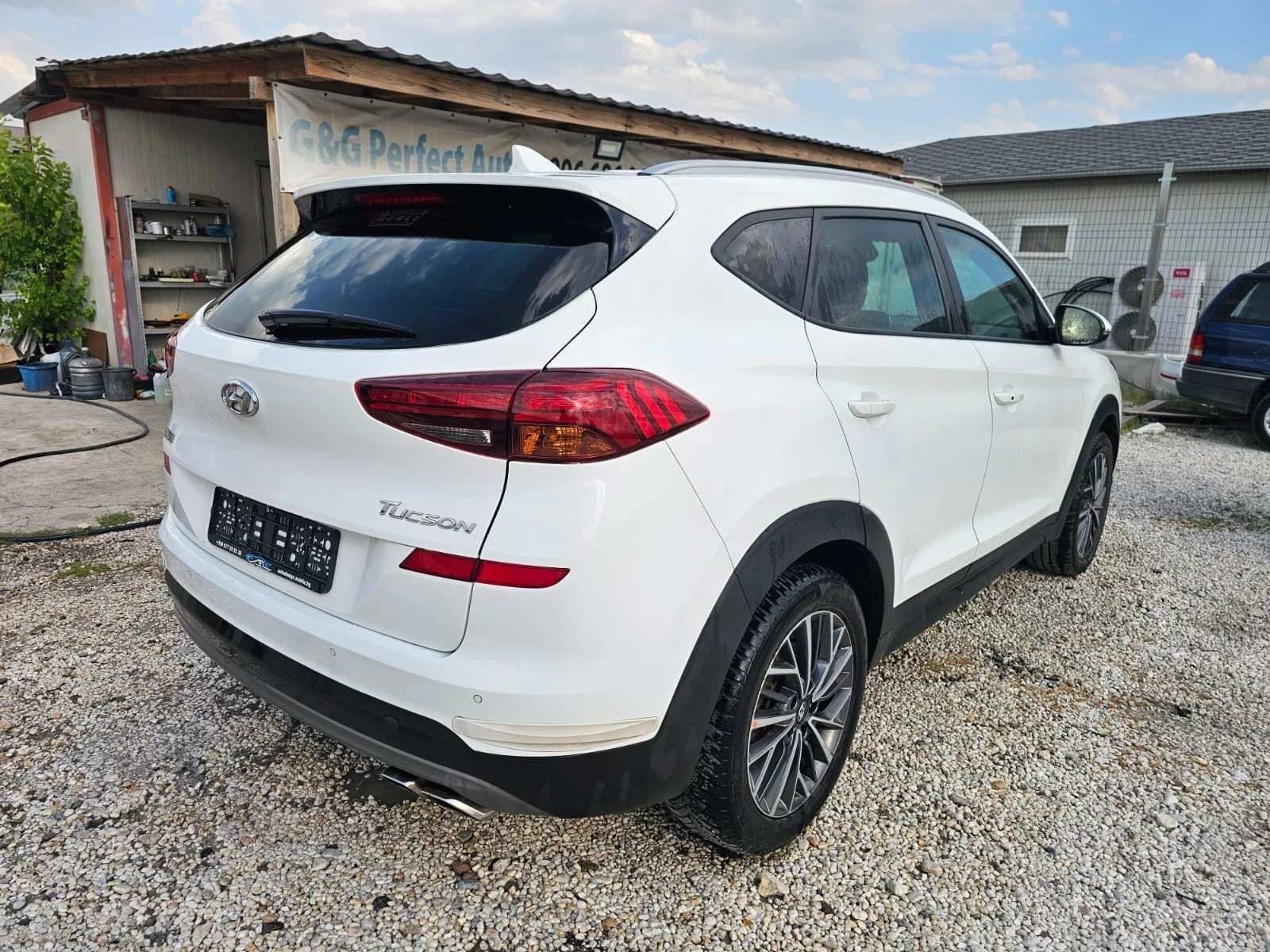 Hyundai Tucson 1.6 CRDI Facelift - изображение 4