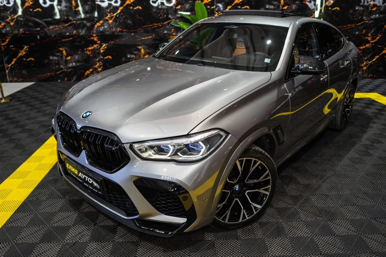 BMW X6 M COMPETITION CARBON ПАНО 3XTV H&K ЛИЗИНГ 100% - изображение 2