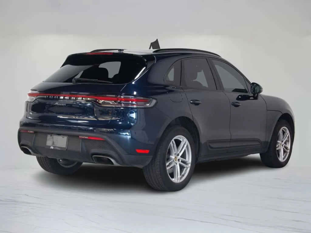 Porsche Macan * PREMIUM PLUS PACKAGE | 19" RIM | PANO * CARF, снимка 5 - Автомобили и джипове - 53975886