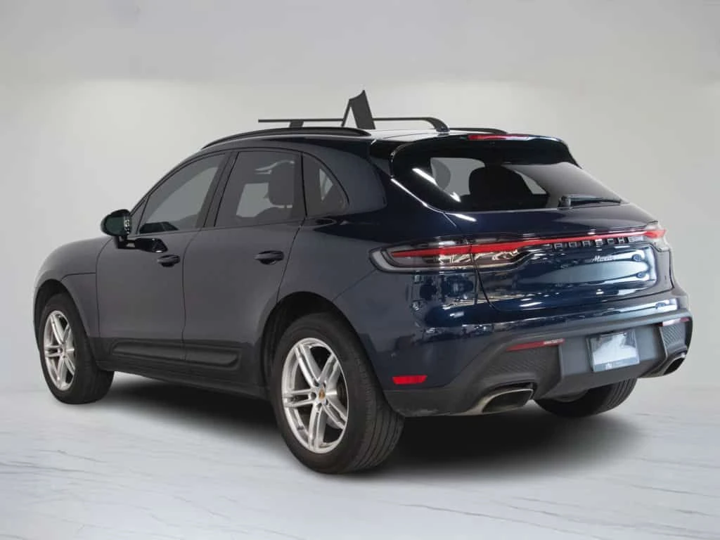 Porsche Macan * PREMIUM PLUS PACKAGE | 19" RIM | PANO * CARF, снимка 6 - Автомобили и джипове - 53975886