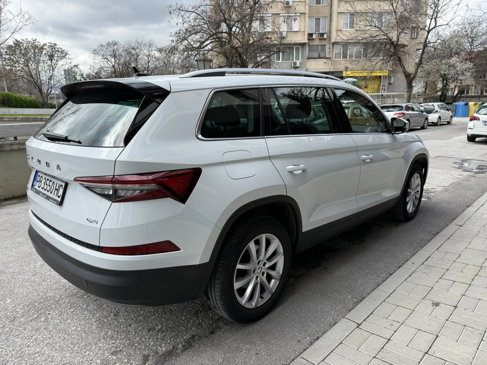 Skoda Kodiaq, снимка 6 - Автомобили и джипове - 54120457