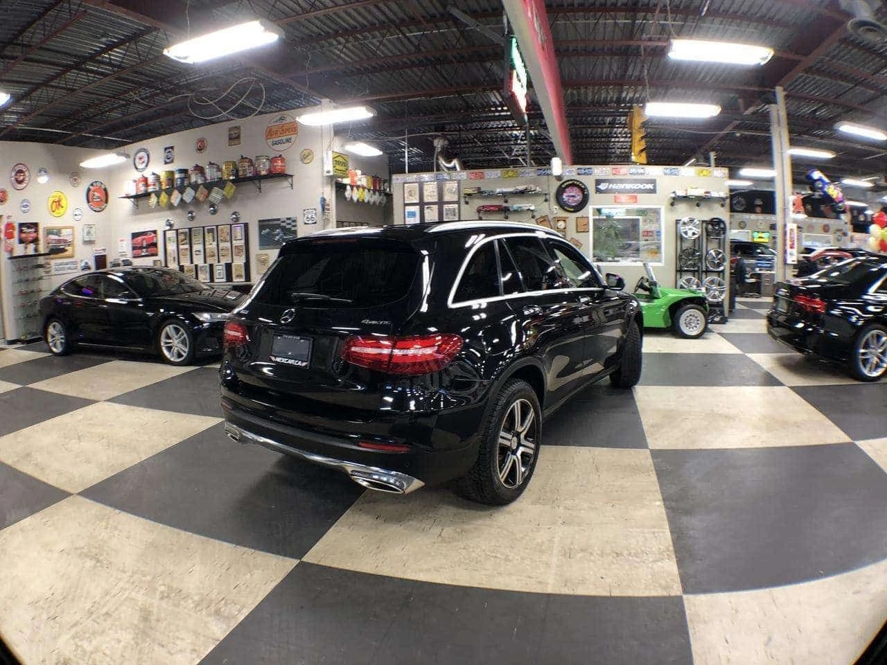 Mercedes-Benz GLC * 300 4M * CARFAX * ЦЕНА ДО БГ, снимка 7 - Автомобили и джипове - 54371653