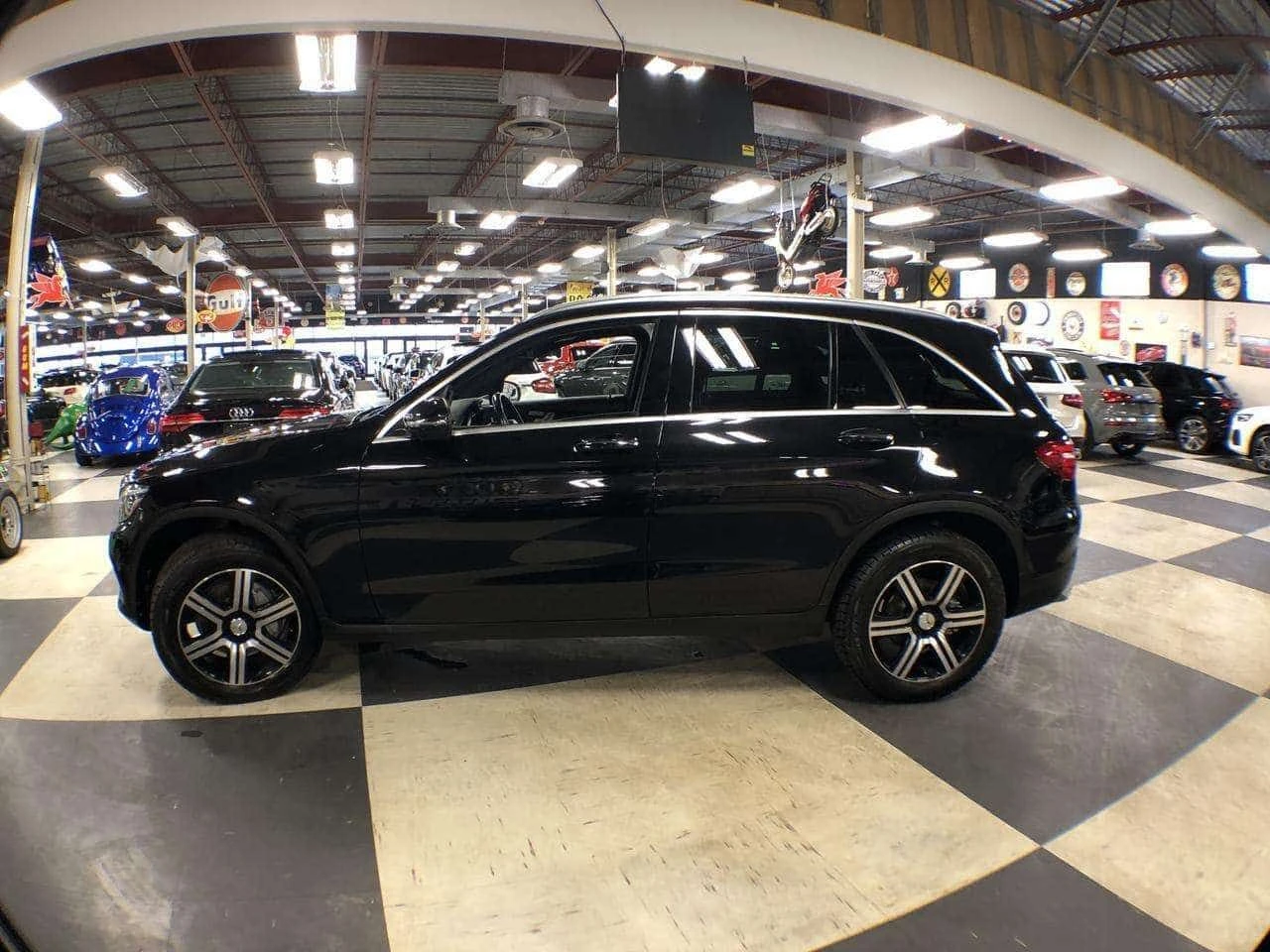 Mercedes-Benz GLC * 300 4M * CARFAX * ЦЕНА ДО БГ, снимка 4 - Автомобили и джипове - 54371653
