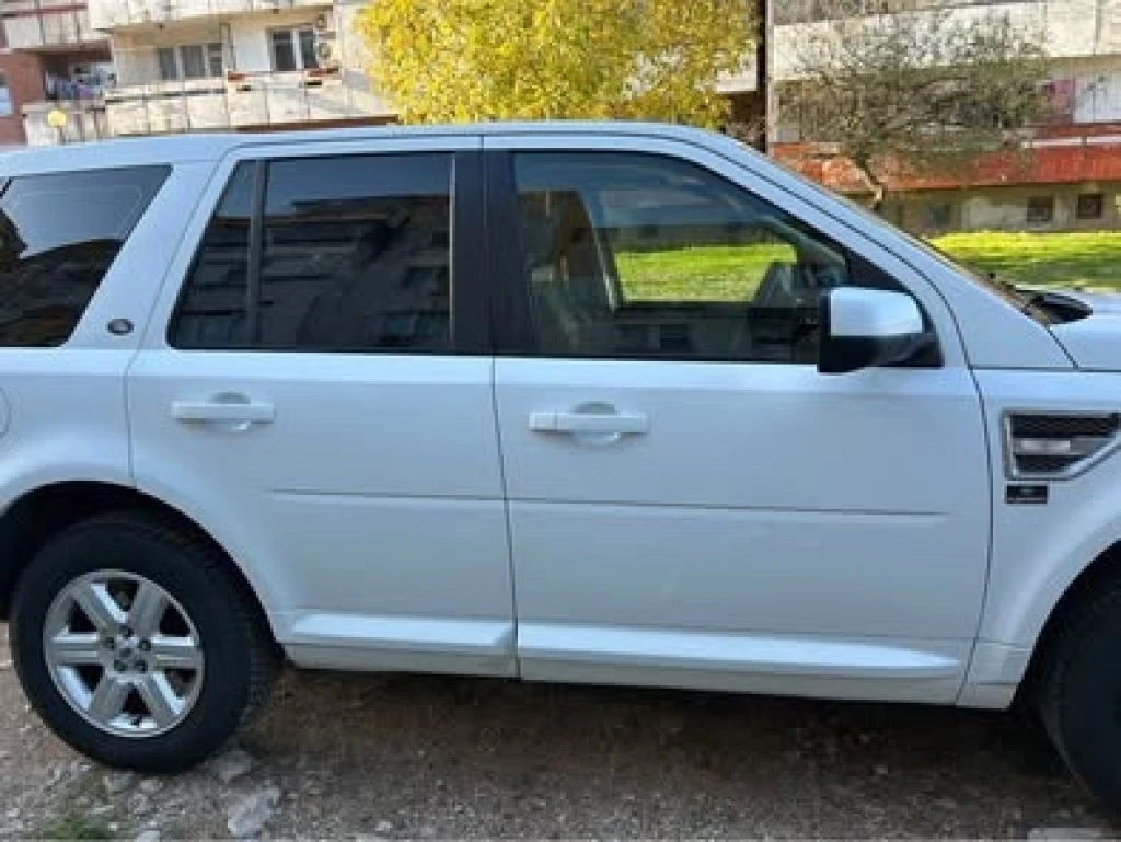 Land Rover Freelander, снимка 4 - Автомобили и джипове - 54805715