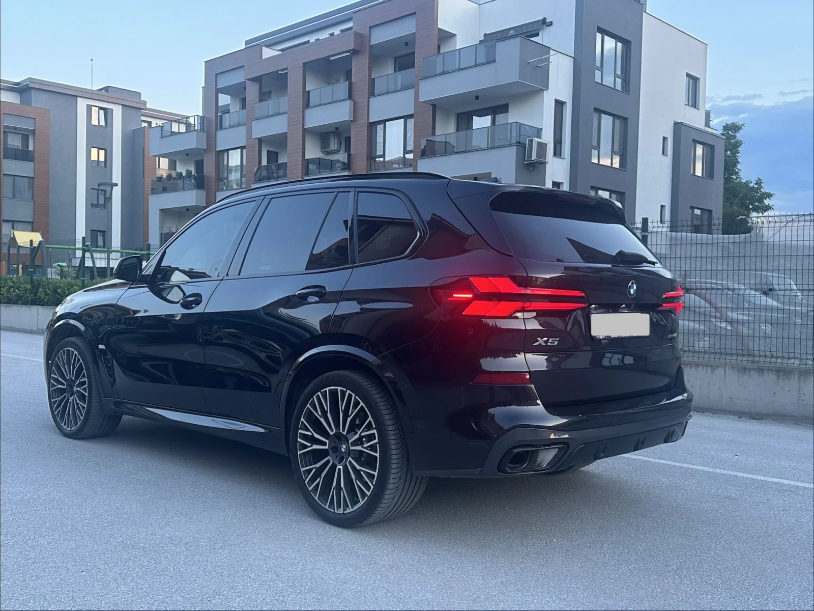 BMW X5 xDrive40i, снимка 4 - Автомобили и джипове - 55038058