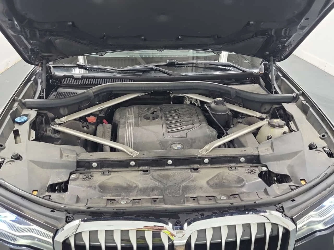BMW X7 * XDRIVE40I * CARFAX * , снимка 16 - Автомобили и джипове - 55585407