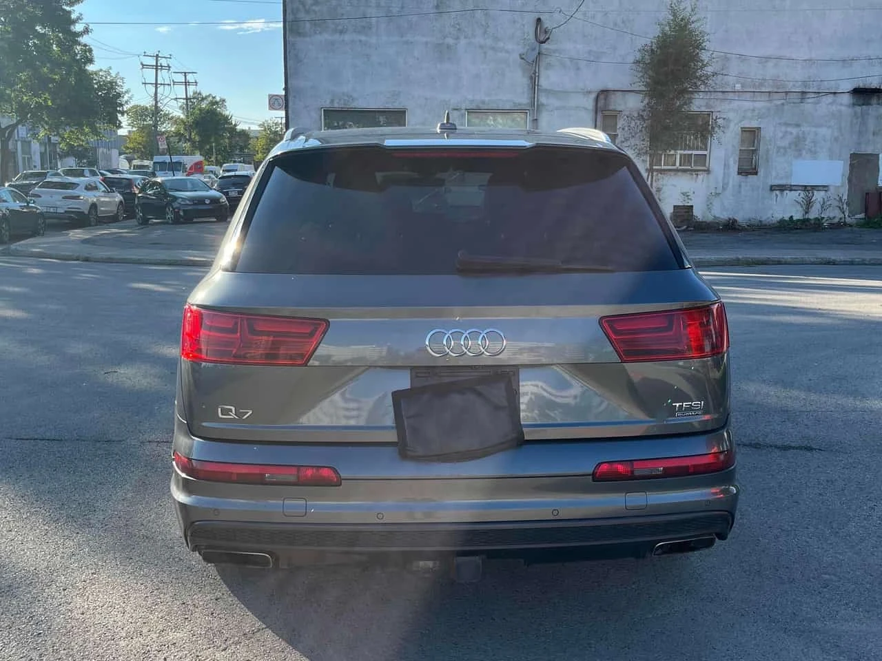 Audi Q7 * 3.0T Progressiv * CARFAX * 360 * ОБДУХВАНЕ * , снимка 4 - Автомобили и джипове - 55749461