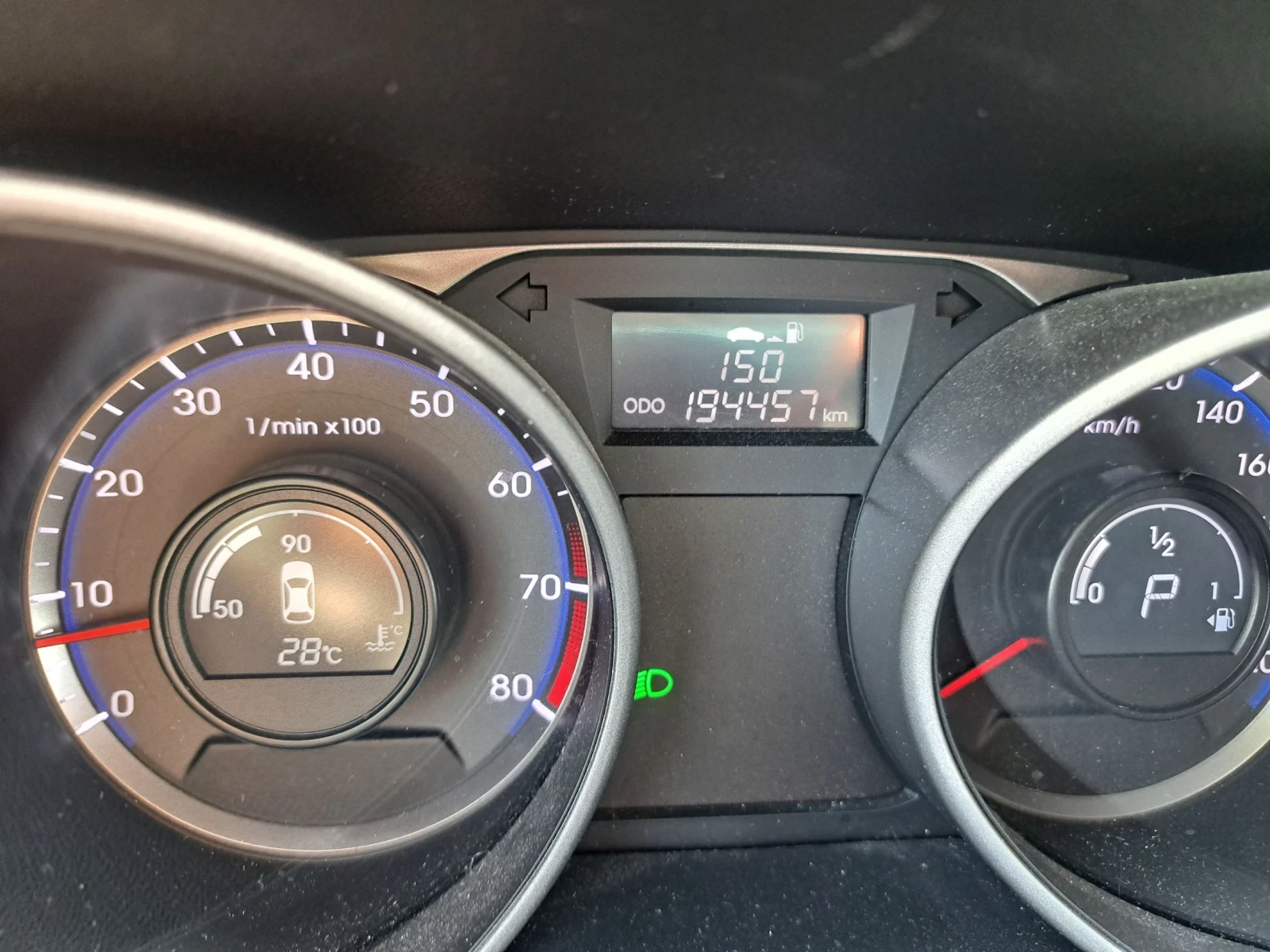 Hyundai IX35 2.0 AUTOMATIC  4X4, снимка 12 - Автомобили и джипове - 55938187