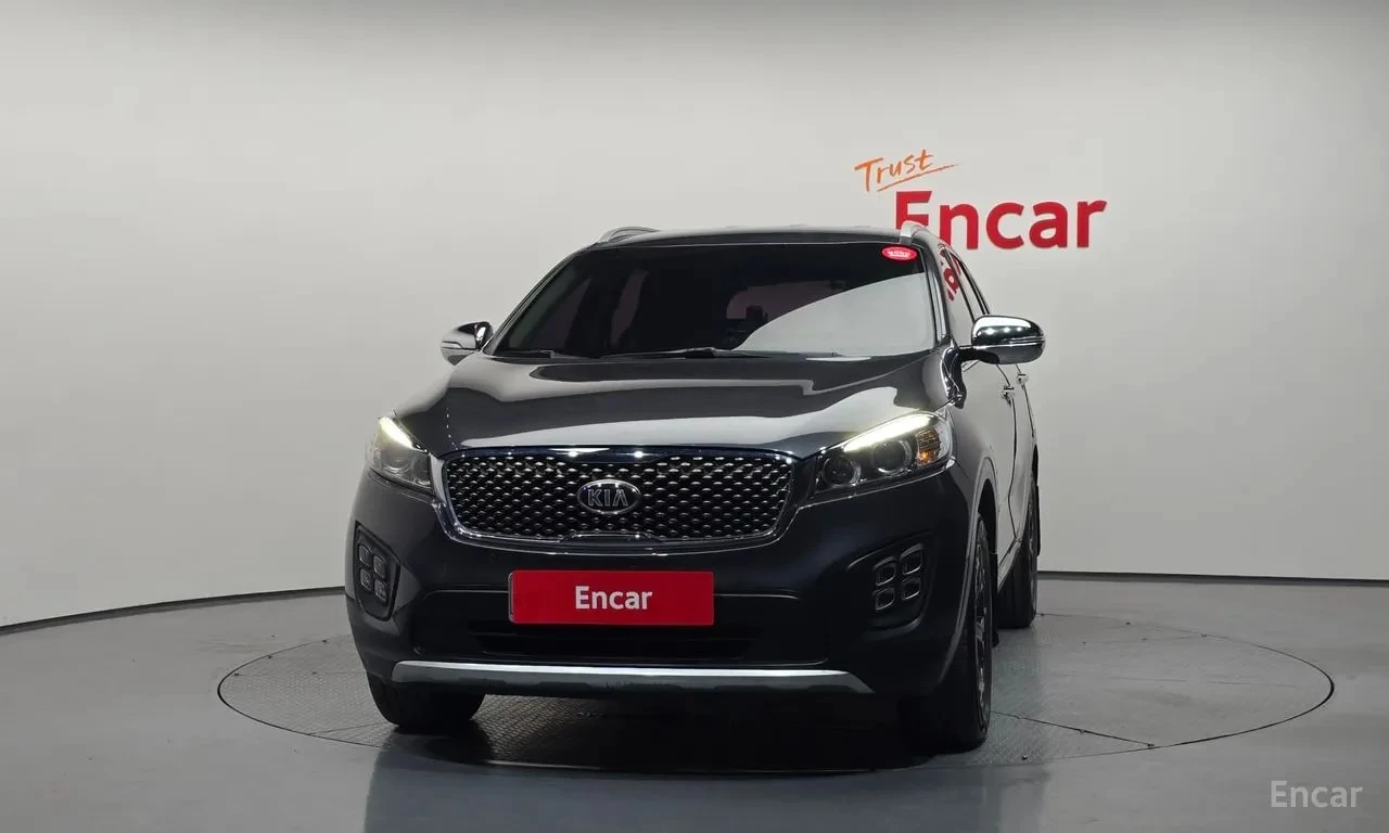 Kia Sorento * Diesel 2.0 4WD * АВТОКРЕДИТ* , снимка 3 - Автомобили и джипове - 55959550
