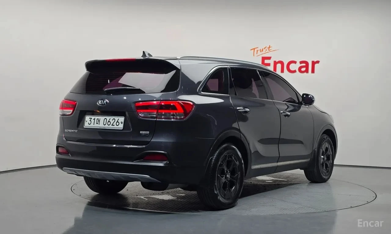 Kia Sorento * Diesel 2.0 4WD * АВТОКРЕДИТ* , снимка 2 - Автомобили и джипове - 55959550