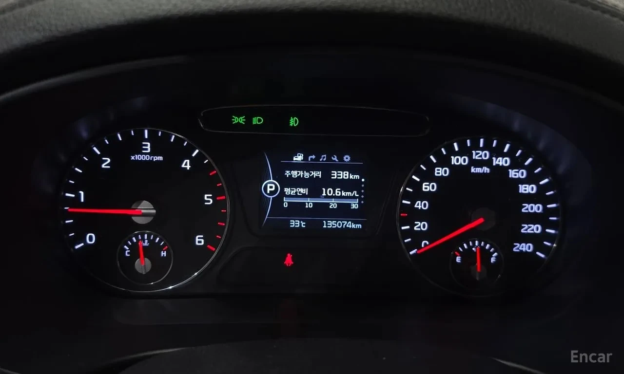 Kia Sorento * Diesel 2.0 4WD * АВТОКРЕДИТ* , снимка 8 - Автомобили и джипове - 55959550