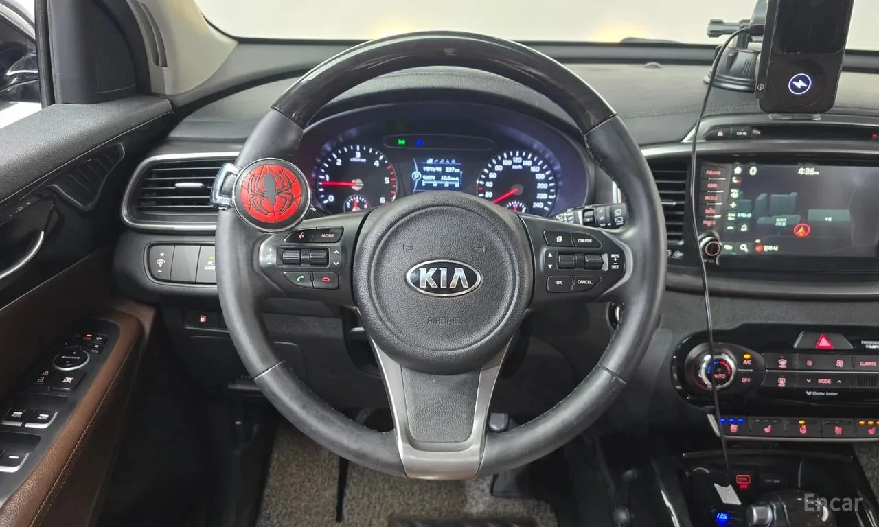 Kia Sorento * Diesel 2.0 4WD * АВТОКРЕДИТ* , снимка 12 - Автомобили и джипове - 55959550