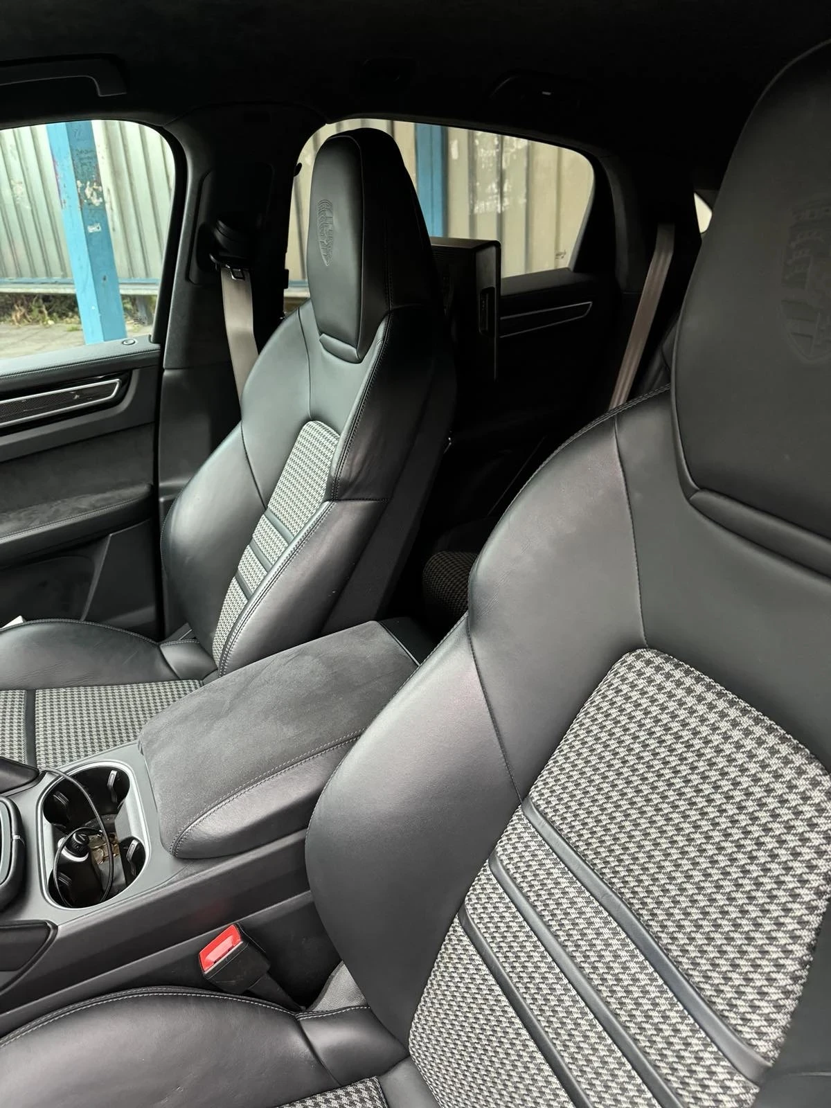 Porsche Cayenne GTS TURBO GT PAKET, снимка 9 - Автомобили и джипове - 56151433