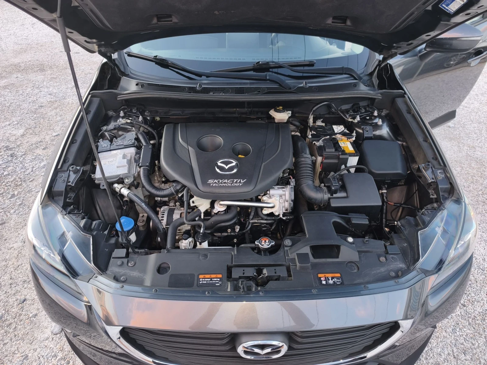 Mazda CX-3 1.5 D, снимка 10 - Автомобили и джипове - 56298800