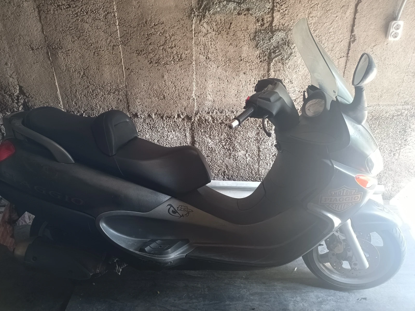 Piaggio X9  - изображение 2