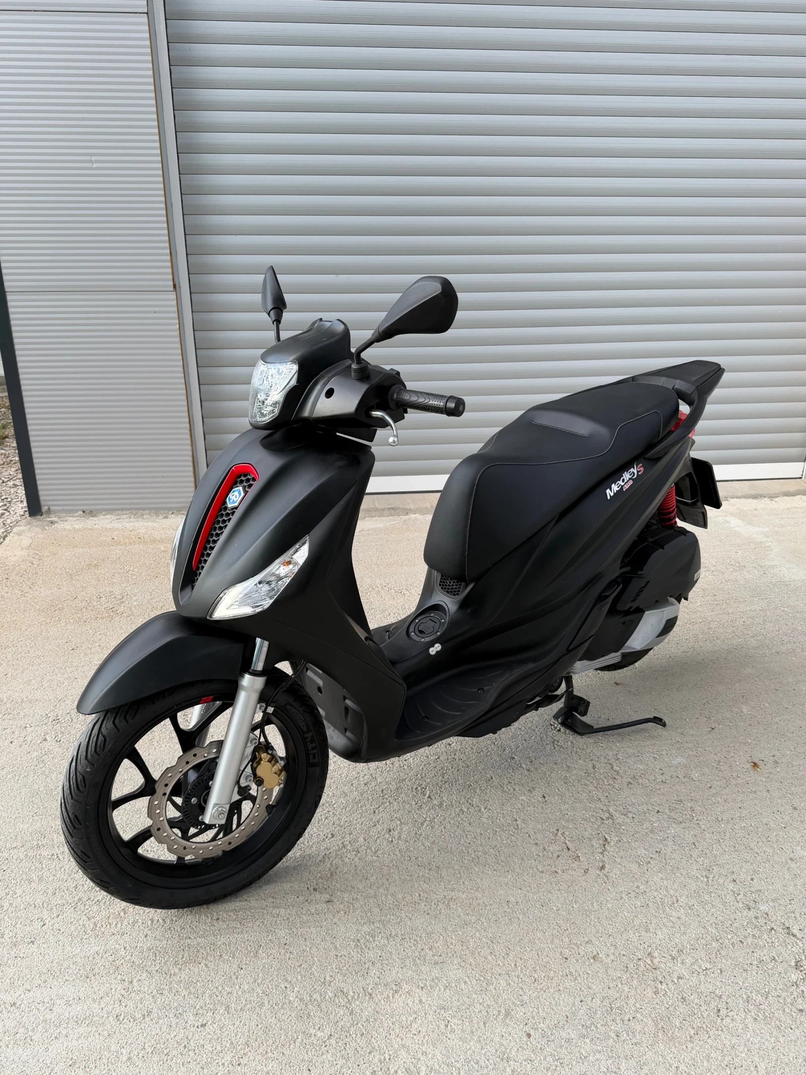 Piaggio Medley S 125, снимка 3 - Мотоциклети и мототехника - 55838100