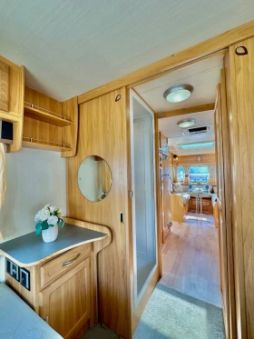 Каравана Fleetwood Heritage / КЛИМАТИК / AIR ФОРСЕЛТ / ГОЛЯМА БАНЯ/WC, снимка 15