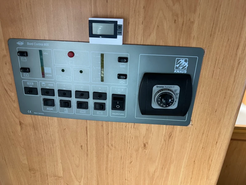 Кемпер Fiat Knaus, снимка 16 - Каравани и кемпери - 51695442